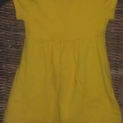Old Navy Girl's 18-24 Months Mustard Yellow Short Sleeve Dress

Excellent Condition!!

**Bundle and save with combined shipping**


