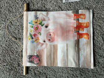 Piggy wall decor