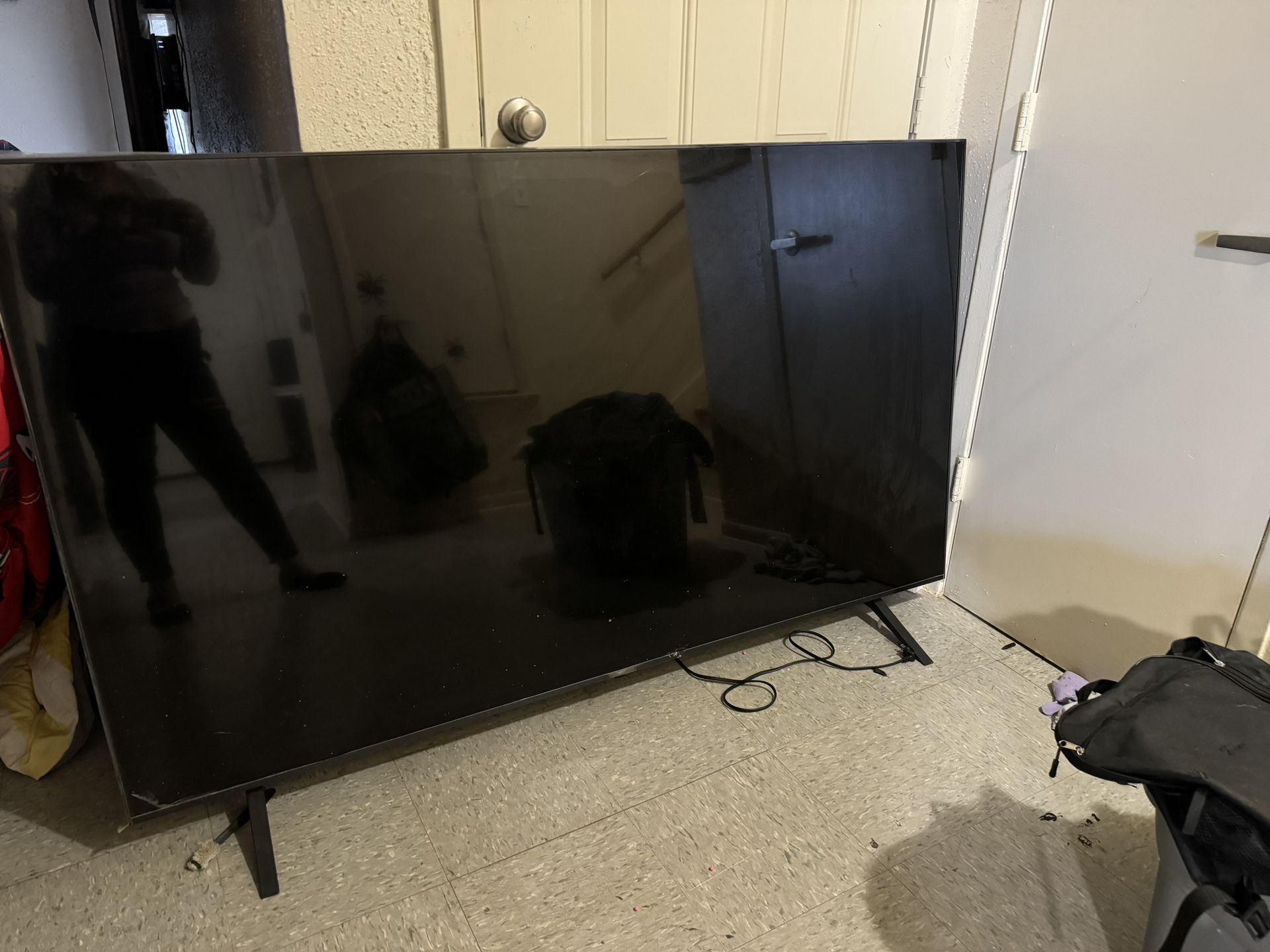 75” LG TV