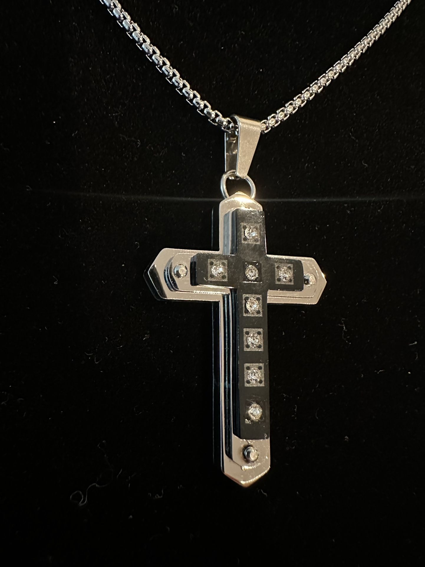 ✨ 14K White Gold Over 925 Silver Cross with Moissanite ✨