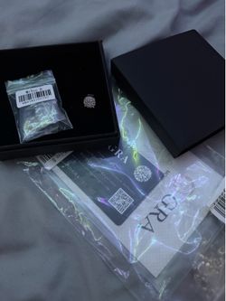 Ear rings moissanite
