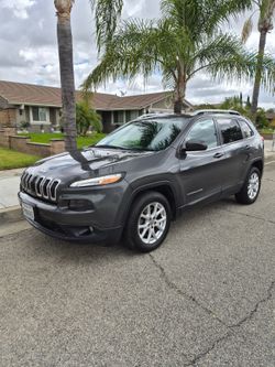 2016 Jeep Cherokee