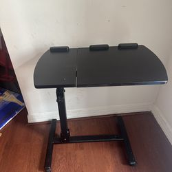 Adjustable Rolling Desk With Wheels