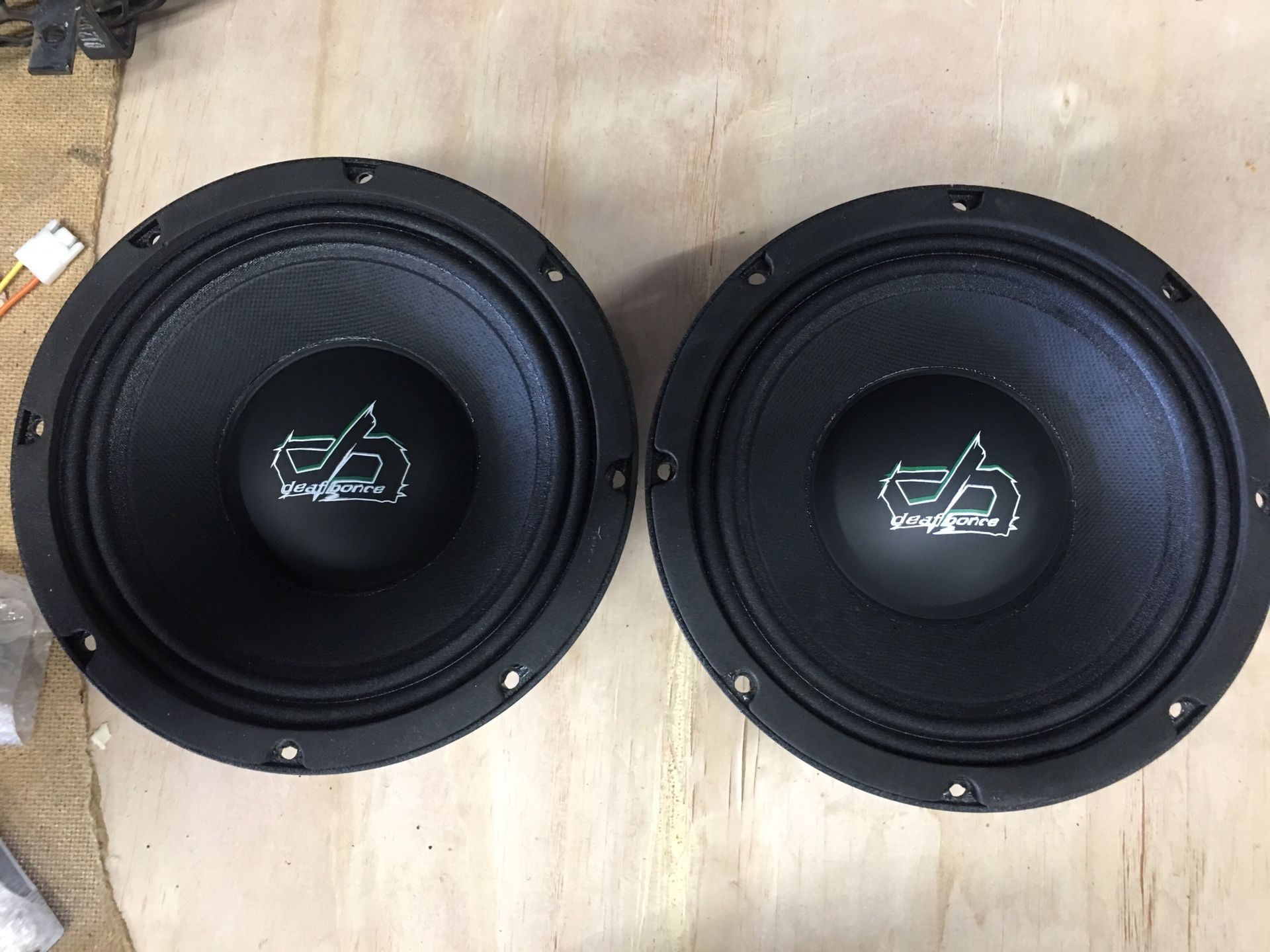 Deaf Bonce DB-W80