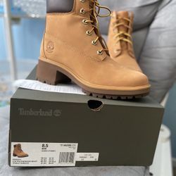 Women’s Kinsley Wheat timberlands 8.5