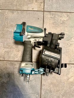 Makita Roofing Coil Nailer (AN454)