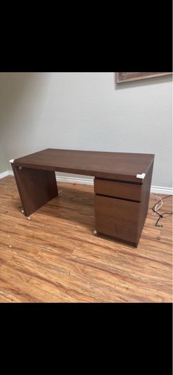 Wood desk