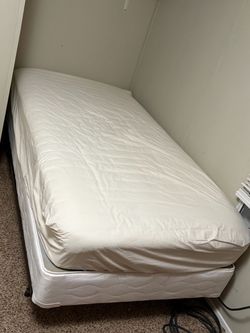 Bed twin