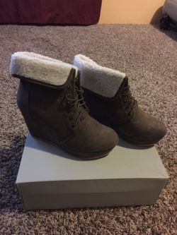 Boots Size 6.5