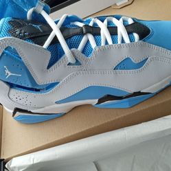 Jordan True Flight 