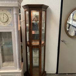 Vintage 3-Sided Oak Curio Cabinet with Light Good Condition 