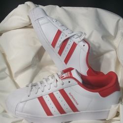 Men's Adidas Superstar / Size 11
