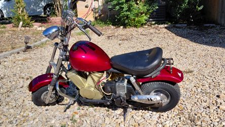 REDUCED!  49cc mini chopper