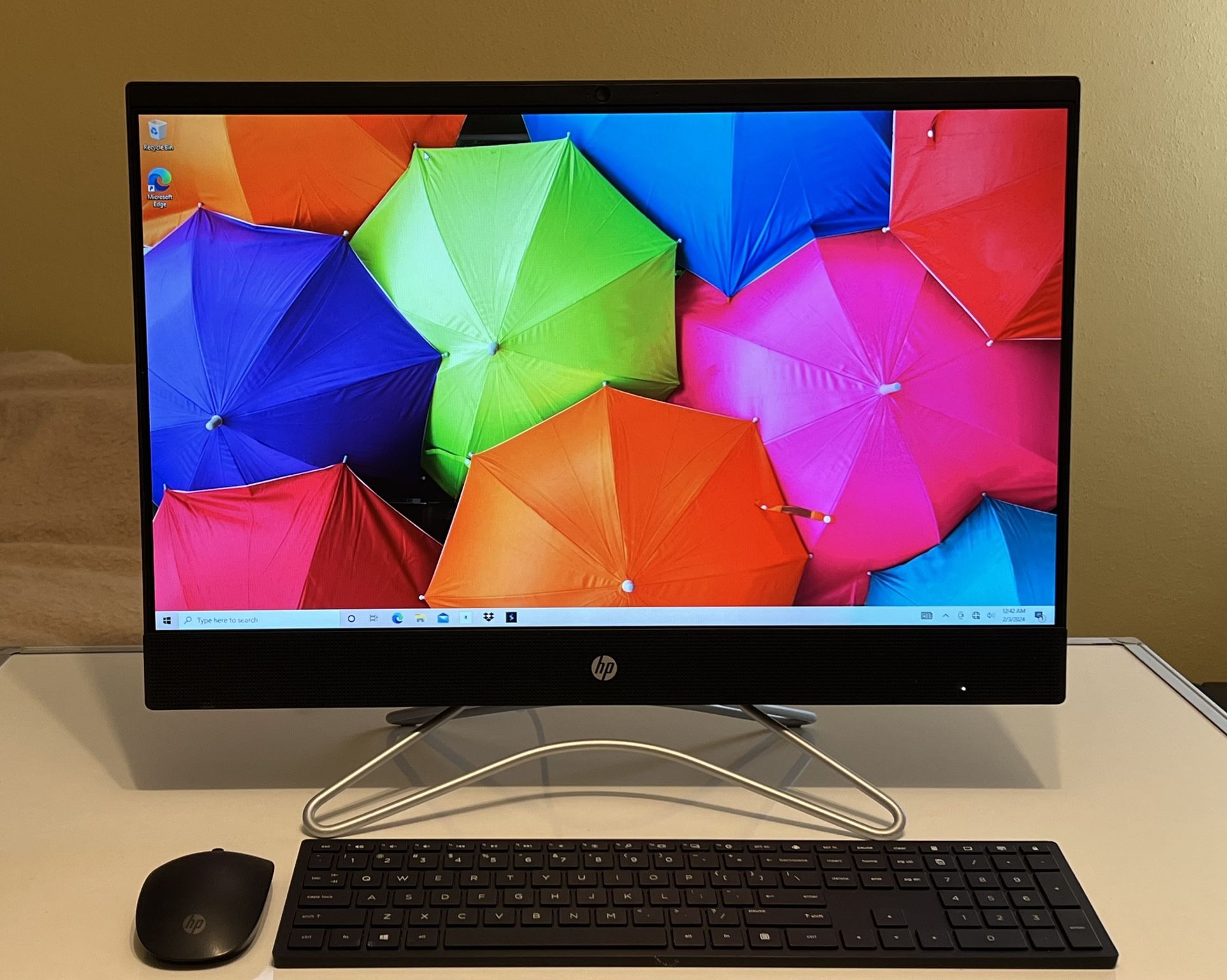 🔥 HP ALL-IN-ONE 24” Touchscreen Desktop With Keyboard And Mouse