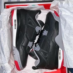 Jordan 4