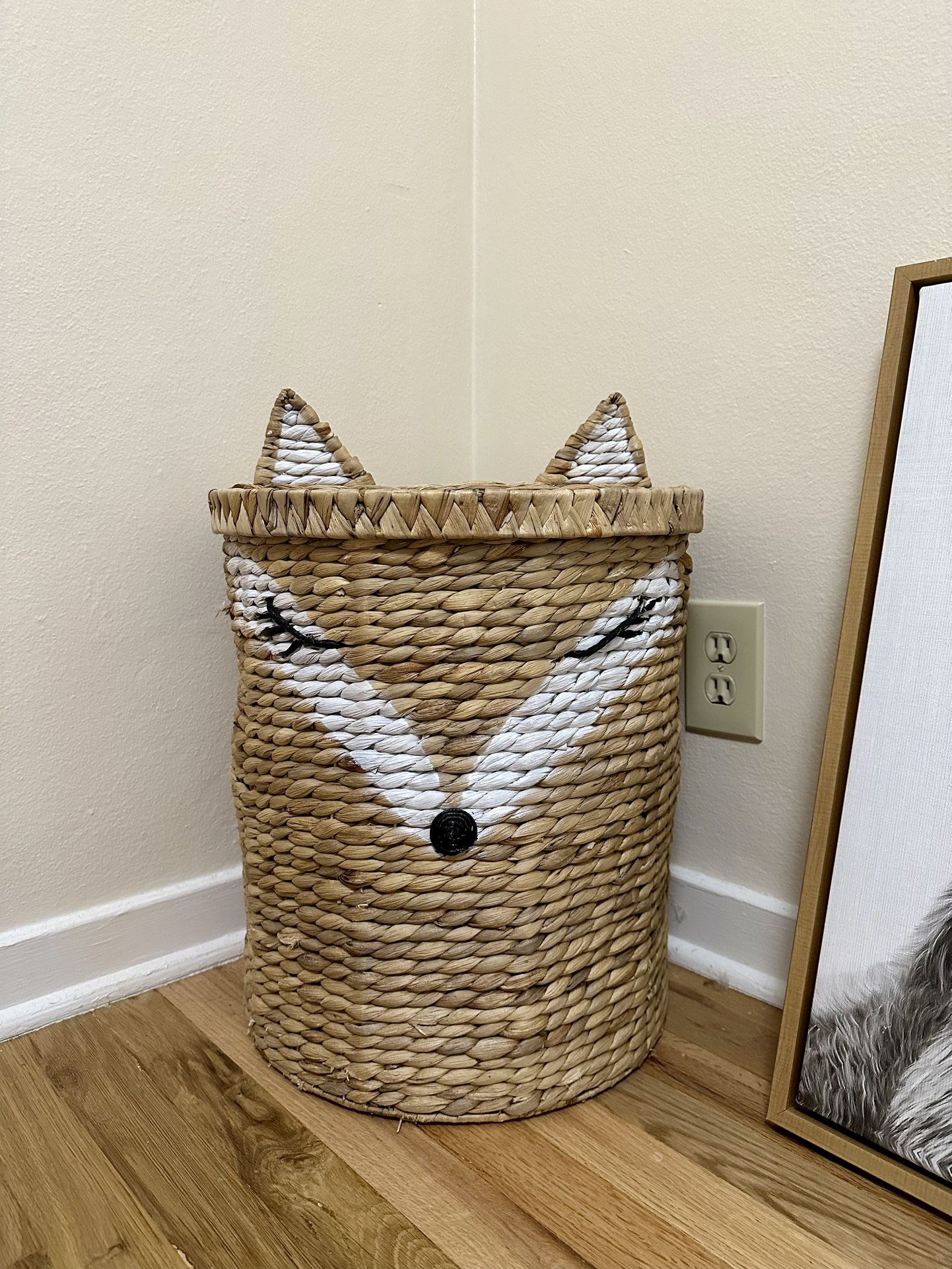 Children’s Fox Basket W/lid