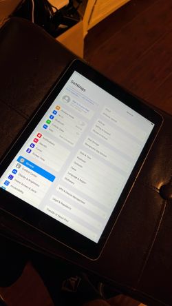 iPad Air 128 Gb WiFi  LTE