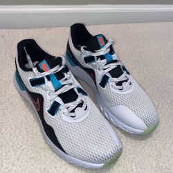 Brand New Nike Renew 