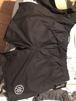 Live fit shorts