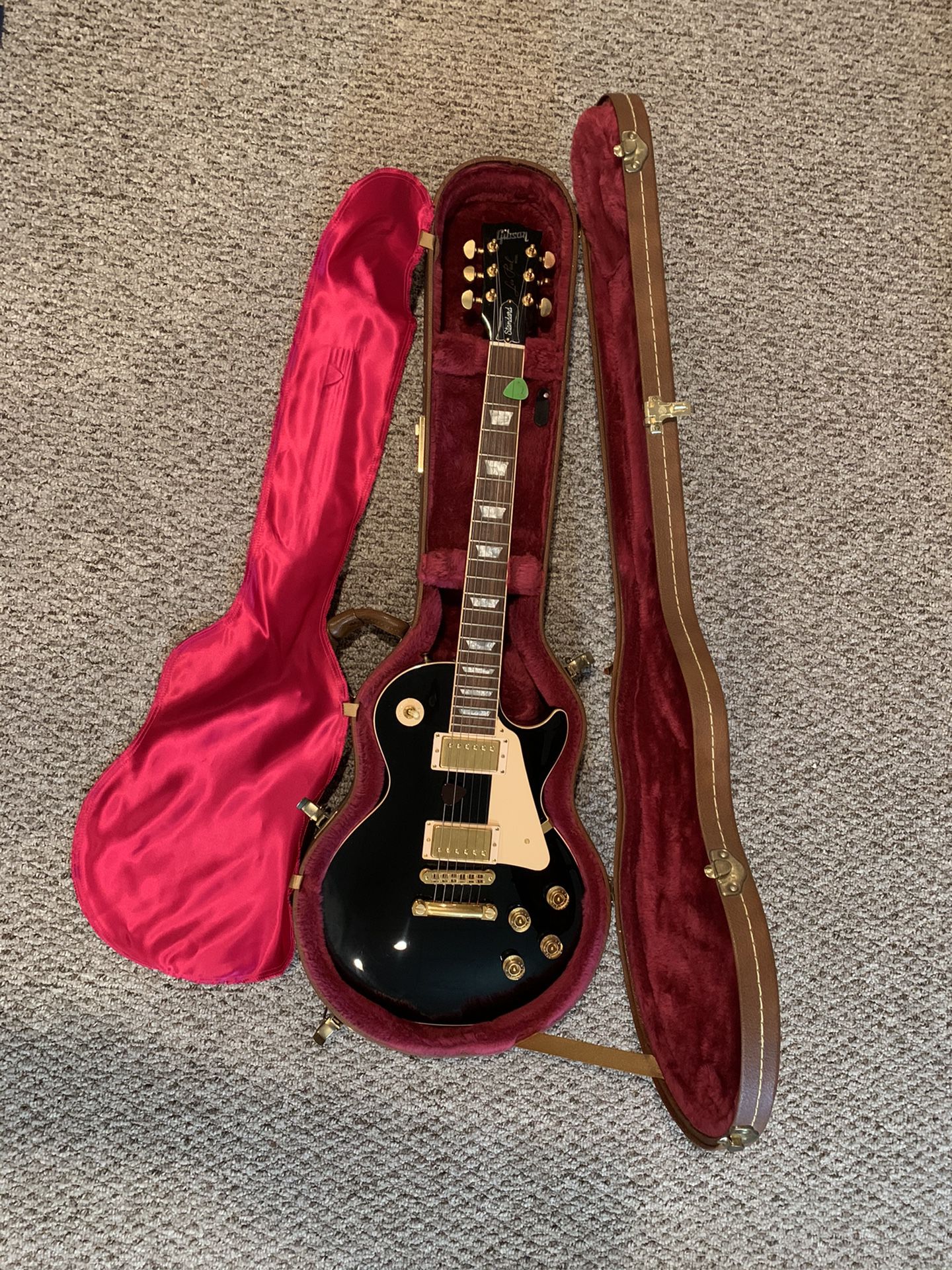 1998 Gibson Les Paul Standard - Black w/Case