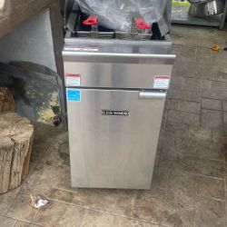 Comercial Fryer 