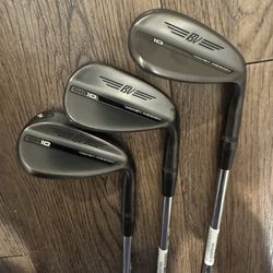 Titleist Vokey 2024 SM10 Set - 52° / 56° / 60° Black - Brand New