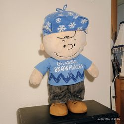 20" Peanuts Charlie Brown "Chasing Snowflakes" Holiday Porch Greeter Plush