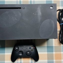 Microsoft Xbox Series X 1TB Console - Black With Controller/Cords Read 4417