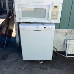 Dishwasher And Microwave 
