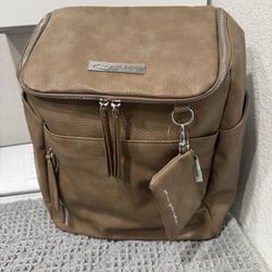 Petunia Pickle Bottom Diaper Bag