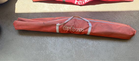 Practice Hitting & Pitching Net with Bow Fram