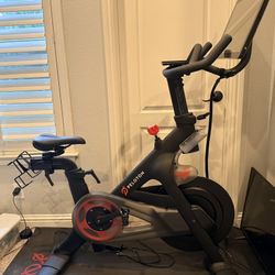Peloton RB1VO