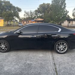 2011 Nissan Maxima