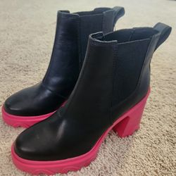 Black Pink Boots