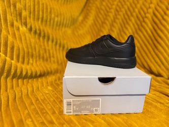 Black Air Force 1s