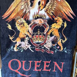 2019 Vintage Queen Rock Band Official Merch Crest Plush Blanket Throw 60 x 40