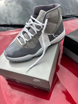 AIR JORDAN RETRO 11 Grey