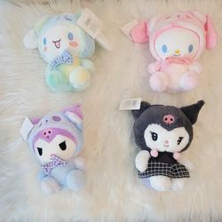 Plushies & Keychain Plushes