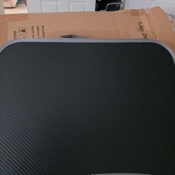Brand New Laptop Or Tablet Table That Hoes On Ur Lap $7.00