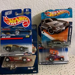 Lot of 4 Hot wheels