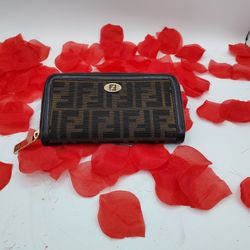 Vintage Fendi Wallet 