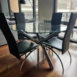 Dining table And chairs