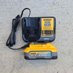 Dewalt 20v Battery 5.0 Ah Power stack and charger Brand new