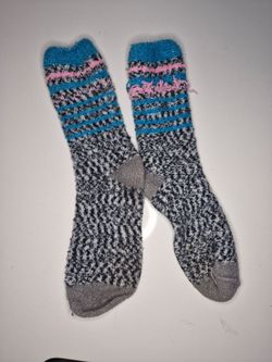 NWOT No Brand Womens Multi-Color Knitted Socks
