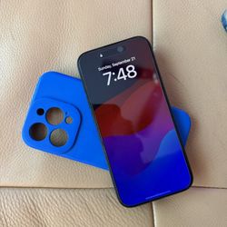 iPhone 15 Pro UNLOCKED 