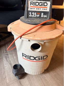 RIDGID 8 Gallon Wet/Dry Shop Vac – Works Great