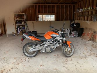 Aprilia shiver 750 Motorcycle