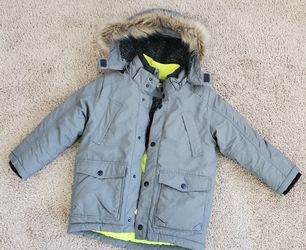New H&M  Kids Jacket 5-6 Year Old
