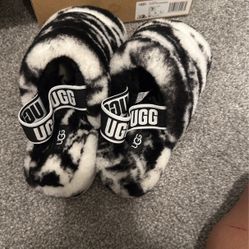 Ugg Slides 