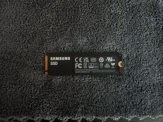 Samsung 980 NVMe M.2 SSD With Windows 11 Plug & Play